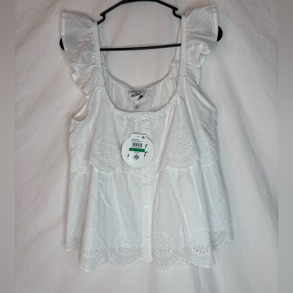 Planet Heart women’s top sizeL ruffled eyelet NWT